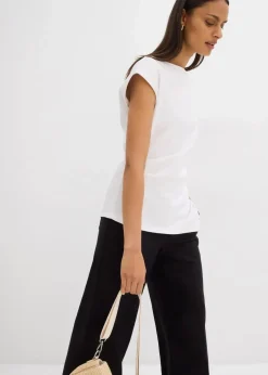 Asymmetrisches Top aus bequemem Scuba