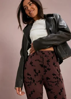 Ausgestellte Leggings aus softer Viskose