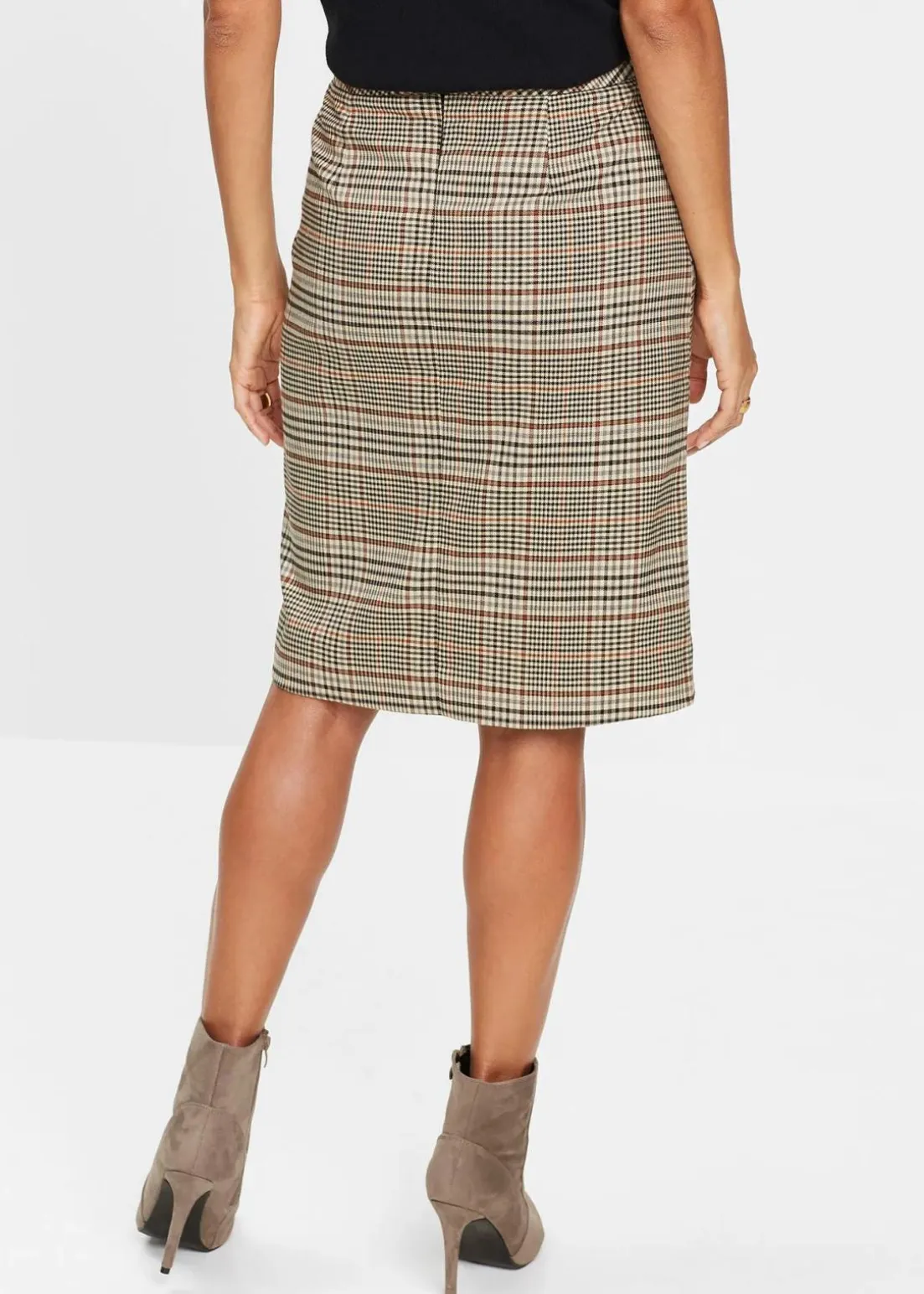 Bleistiftrock mit Knöpfen