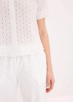 Bluse mit Lochstickerei