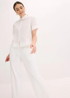 Bluse mit Lochstickerei