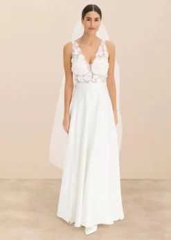 Brautkleid aus glänzendem Satin mit Blumen-Applikation