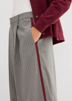 Bundfaltenhose mit Kontraststreifen