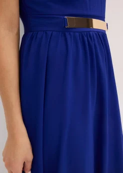 Chiffonkleid mit Kragen und Accessoire