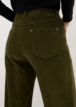 Cordhose im Marlene-Stil