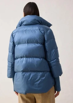 Daunenjacke mit recycelten Daunen​ und Strickärmeln