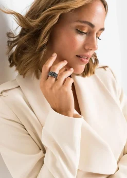 Edelstahlring veredelt mit Glaskristallen