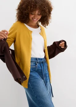 Enge Feinstrickjacke