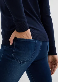 Enge Feinstrickjacke