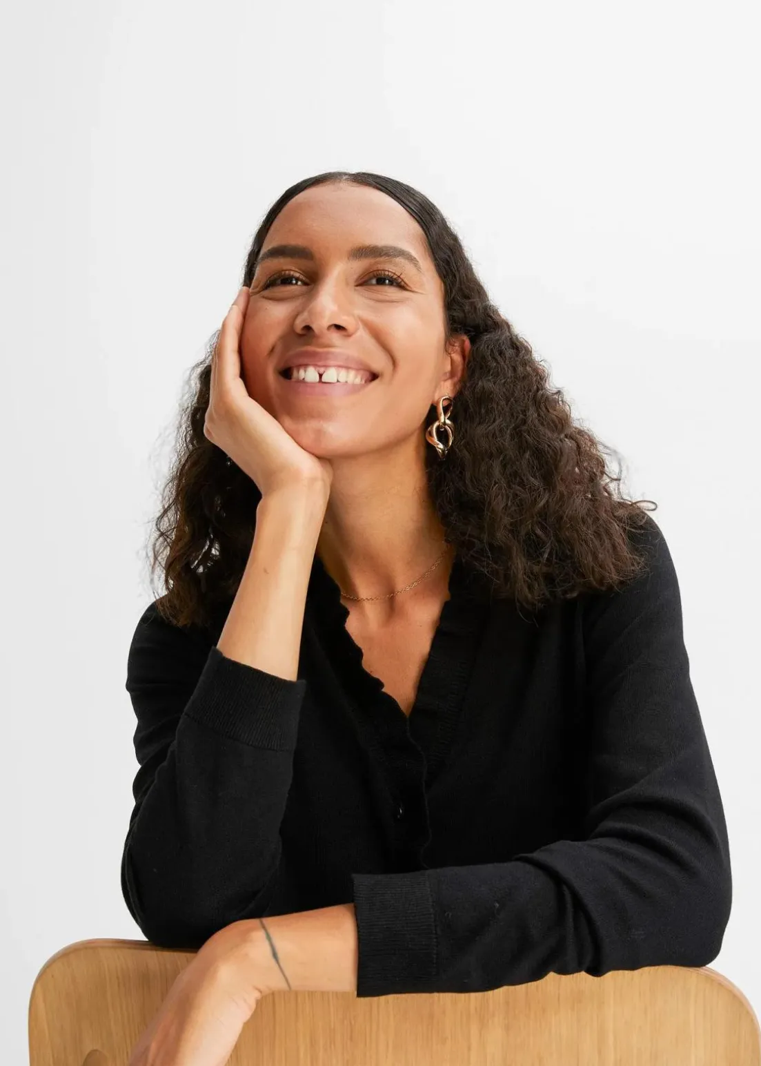 Feinstrickjacke aus fließendem Viskose-Mix