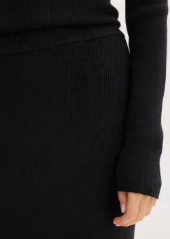 Feinstrickrock aus softem Viskose-Mix