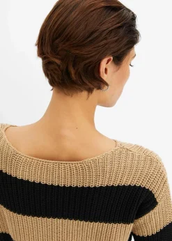 Gestreifter Strickpullover