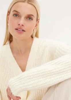 Grobstrickjacke aus weichem Wollmix