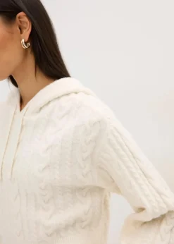 Grobstrick-Pullover mit Kapuze