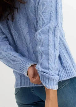 Grobstrick-Pullover mit Zopfmuster