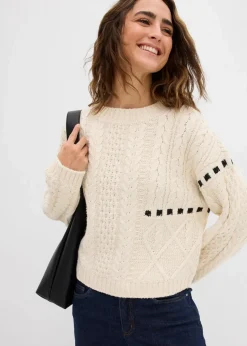 Grobstrick-Pullover mit Zopfmuster