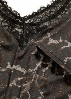 Halbarm-Body aus Modal mit Spitze