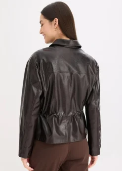 Jacke aus Lacklederimitat