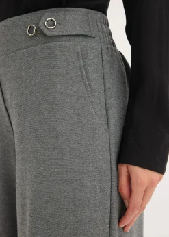 Jersey-Hose mit dekorativem Riegel