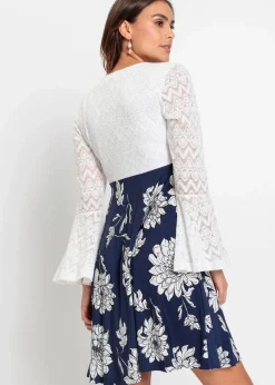 Jerseykleid mit Spitze