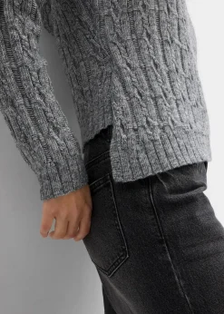 Kapuzenpullover mit asymmetrischem Saum