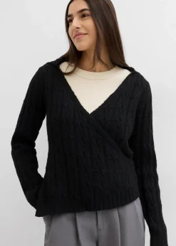 Kapuzenpullover mit asymmetrischem Saum