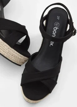 Keilsandaletten in Bast-Optik