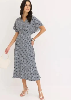 Kleid aus fließender Viskose