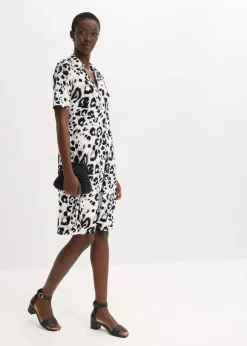 Kleid aus fließender Viskose