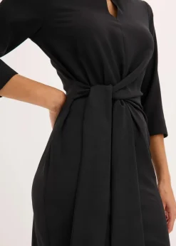 Kleid mit Bindedetail
