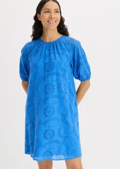 Kleid mit Lochstickerei