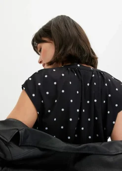 Kurzarmshirt mit Henley-Ausschnitt aus Viskosemix