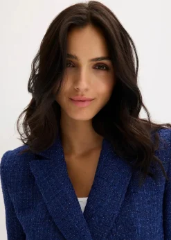 Kurzblazer aus softem Bouclé