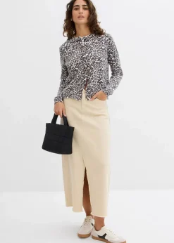 Kurze Feinstrickjacke