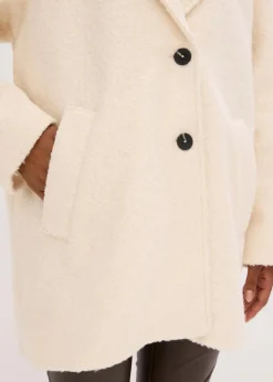 Kurzer Bouclé-Mantel, oversized