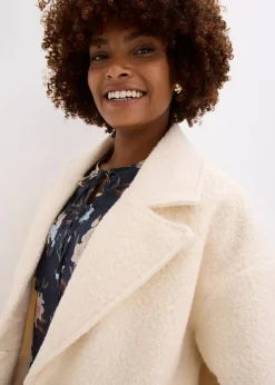 Kurzer Bouclé-Mantel, oversized