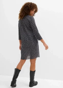 Kurzes Shirtkleid in Strickoptik