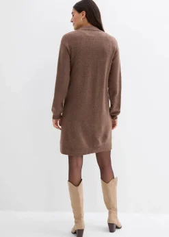 Kurzes Strickkleid mit Knopfleiste