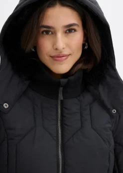 Kurzmantel mit Diamant- Steppung und seitlichen Zippern