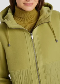 Mantel in Materialmix