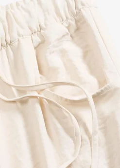 Marlenehose aus leichtem Crêpe