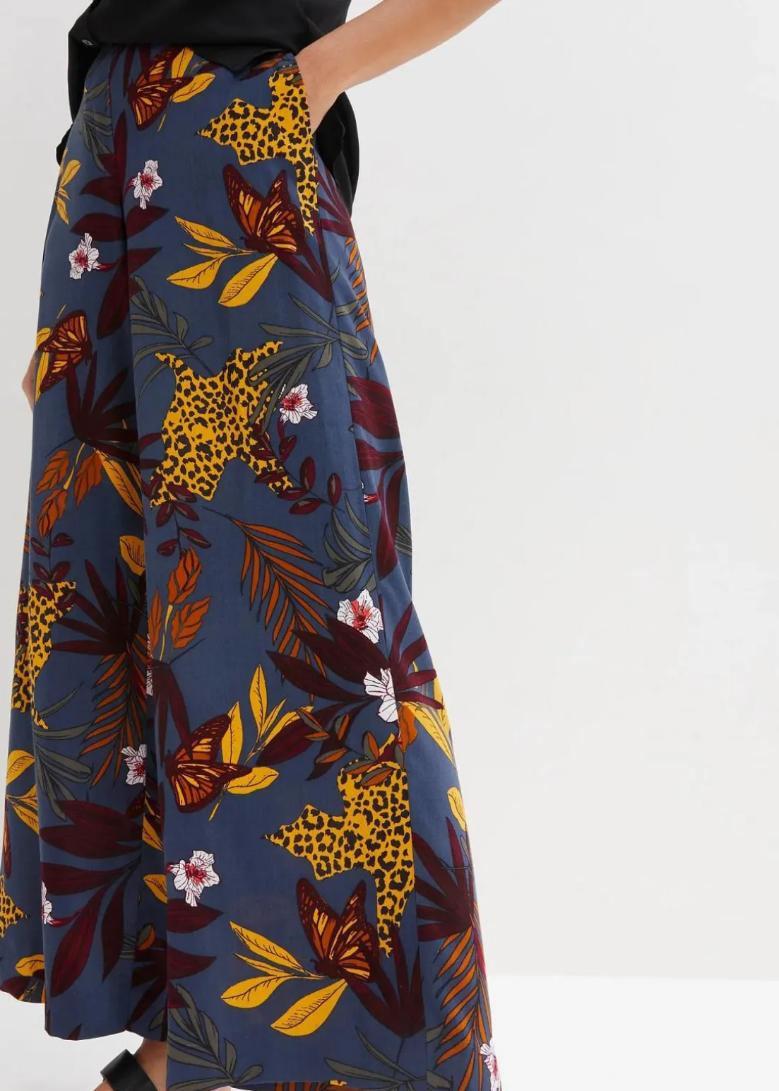 Marlenehose aus reiner Viskose