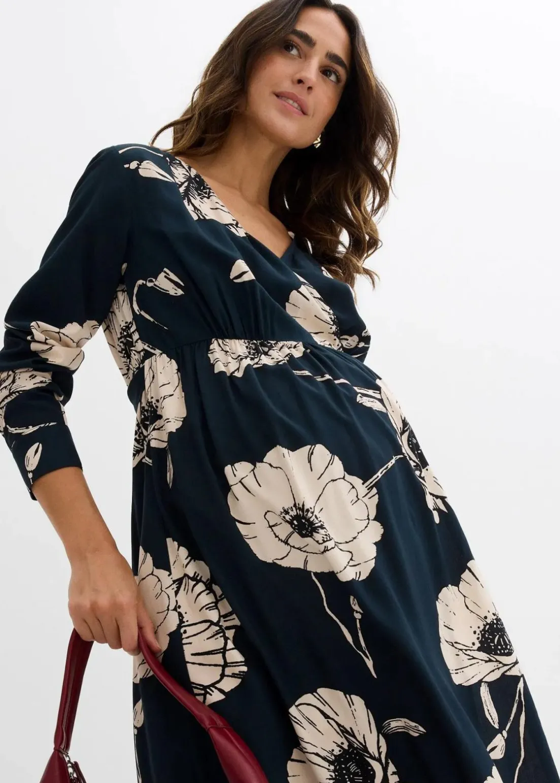 Maxi- Wickelkleid für die Schwangerschaft und danach