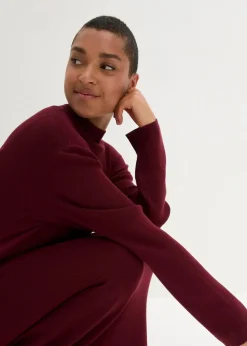 Maxi-Feinstrickkleid aus fließendem Viskose-Mix