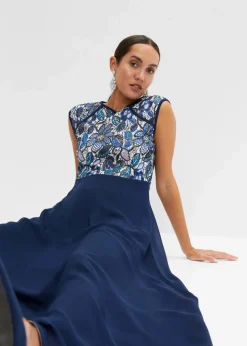 Maxikleid mit Spitze