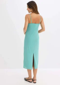 Maxikleid mit tiefem Ausschnitt