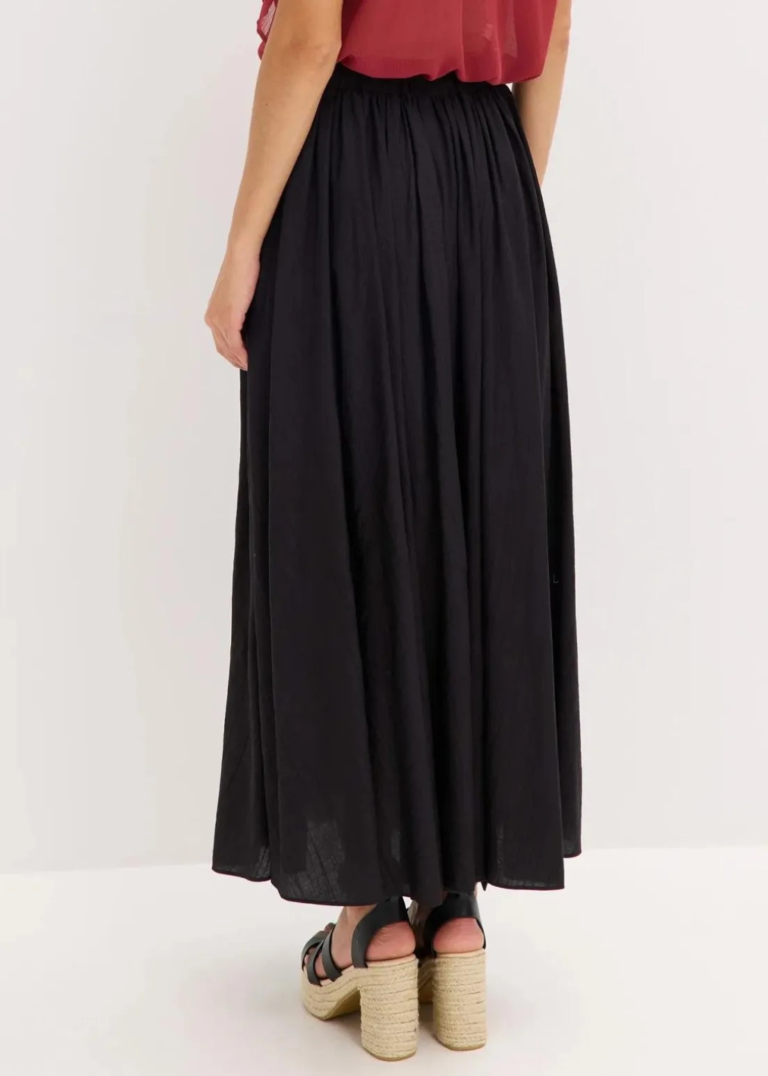 Maxirock aus strukturiertem Crinkle