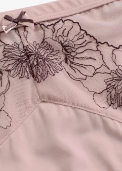 Maxislip mit zarter Stickerei