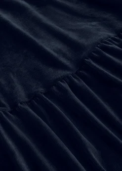 Minikleid aus elastischen Samt