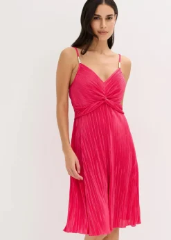 Minikleid aus glänzendem Material mit Plissee